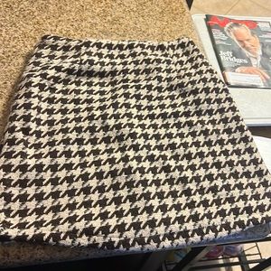 Pattern mini skirt